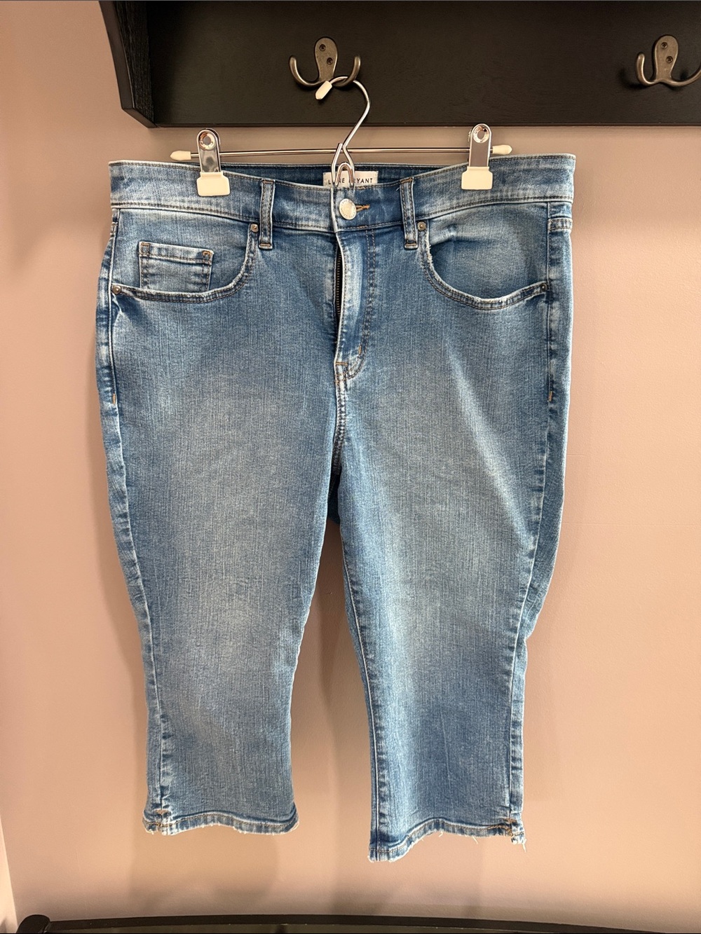 Lane Bryant Light Blue Cropped Jeans